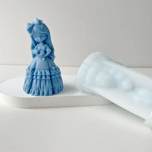 forma silikonowa lalka z kotem2.jpg