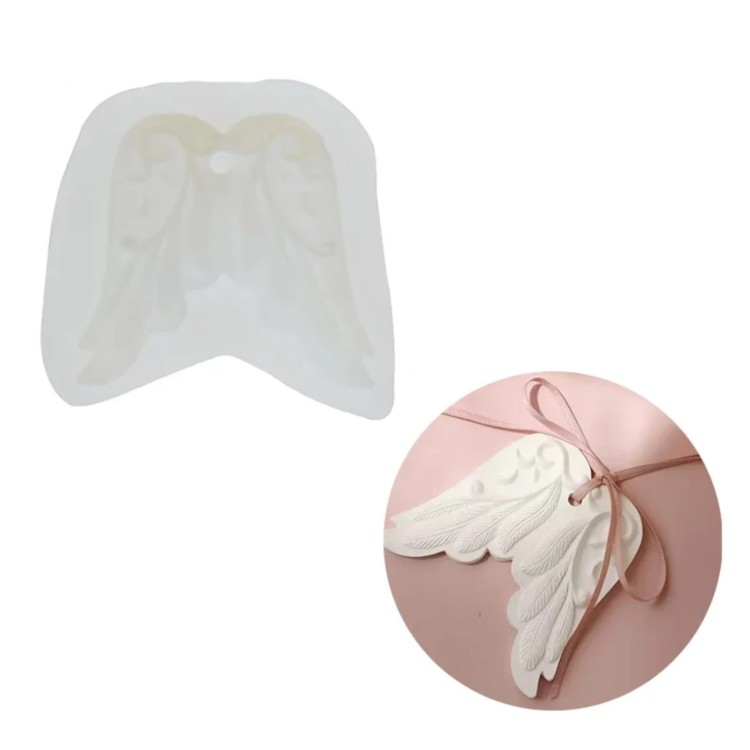 forma-silikonowa-do-wosku-swiec-mydla-kwadratowa-skrzydla-aniola.jpg
