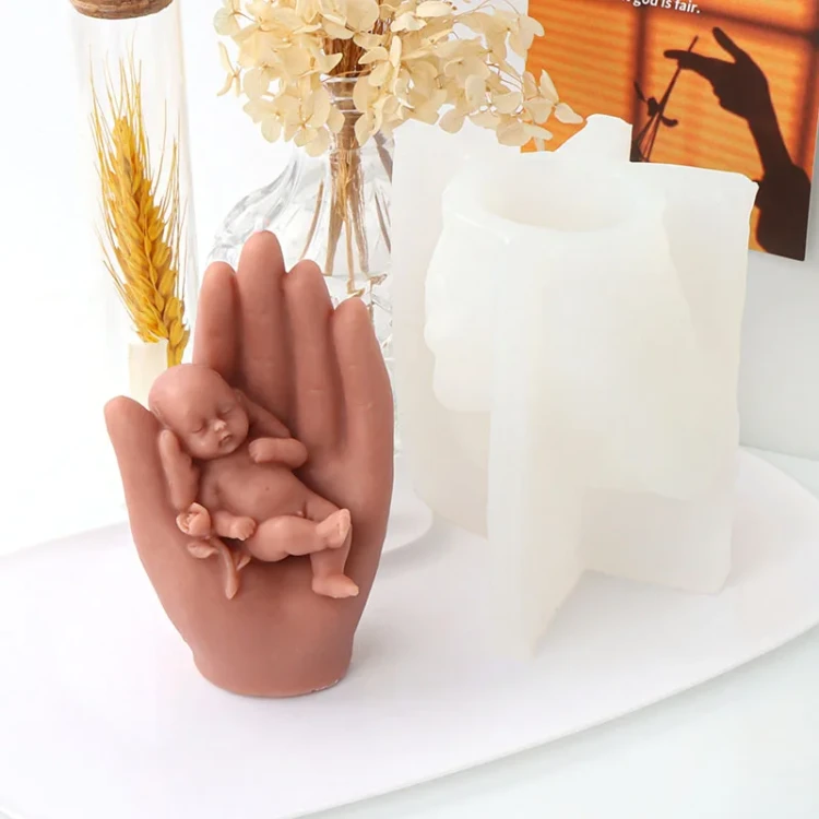 forma-silikonowa-do-swiec-wosku-mydla-gipsu-zywicy-odlewow-dzieko-z-roza-w-dloni5.jpg
