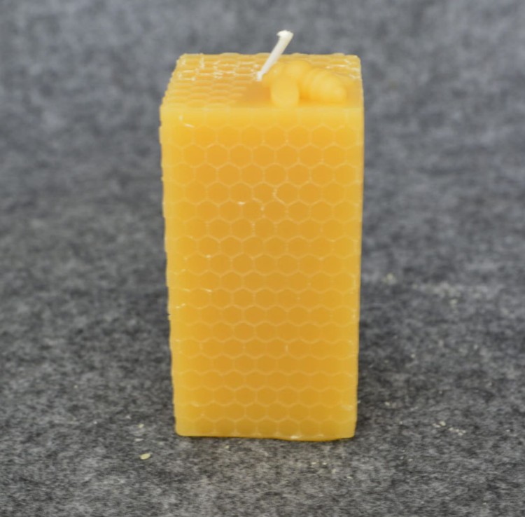 forma-silikonowa-do-swiec-wosku-mydla-gipsu-zywicy-odlewow-prostokątna-plaster-miodu-z-pszczola4.jpg