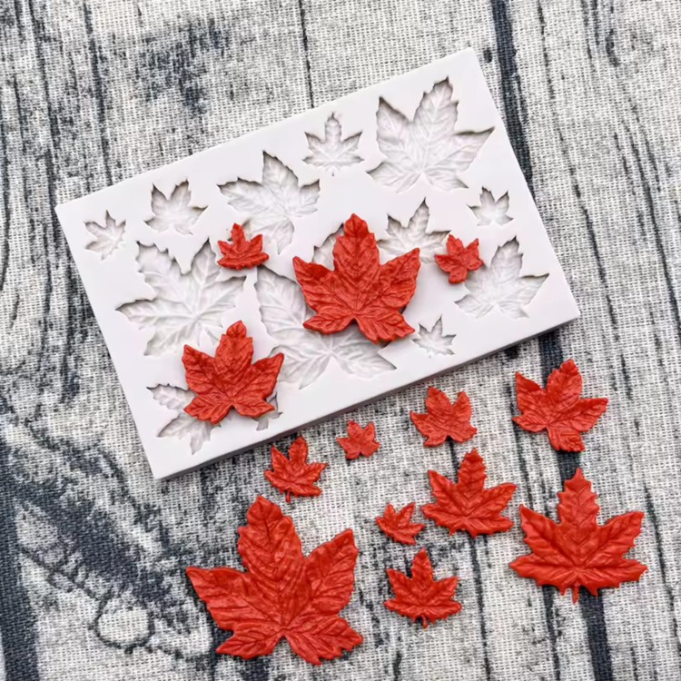 forma-silikonowa-jesienna-liscie-klonu5.jpg